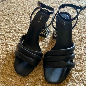 Circus | Black Heels with b&w pyramid detail